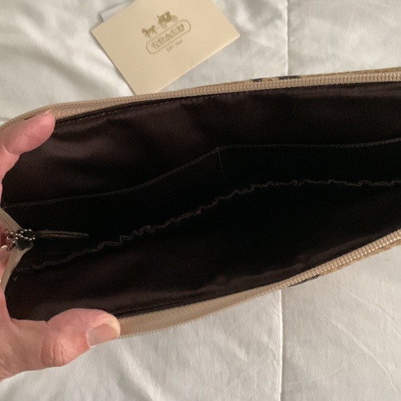 Coach iPad case. Never used. Beige/brown with “alligator” stripe - Picture 4 of 4